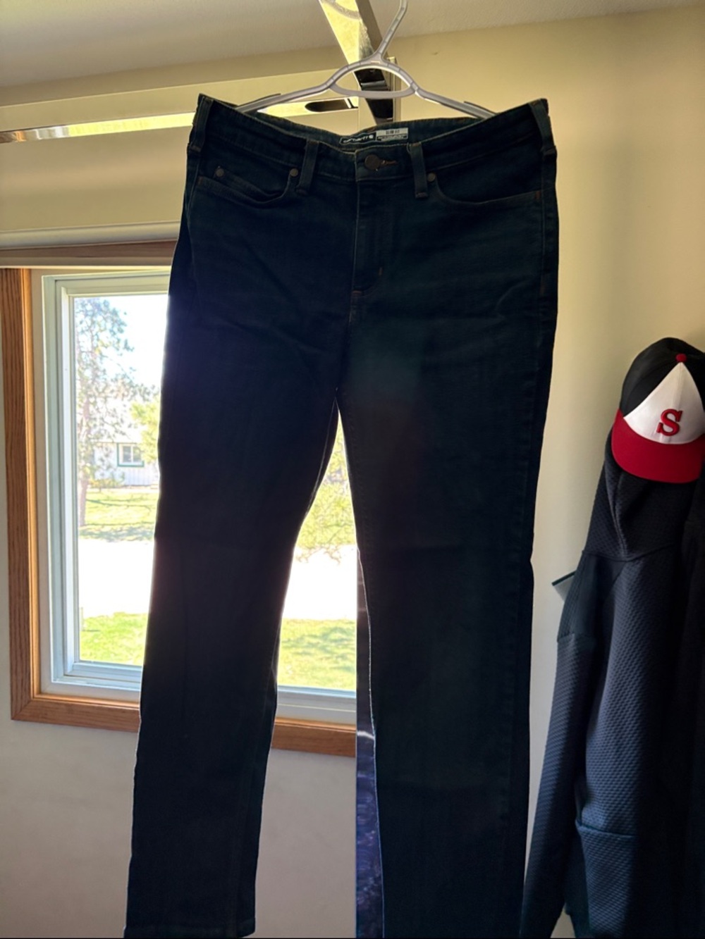 Carhartt Women's Slim Straight Jeans in dark Denim